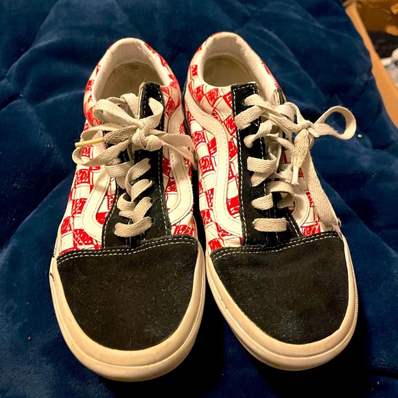Vans: Skool - Picture 1 of 3